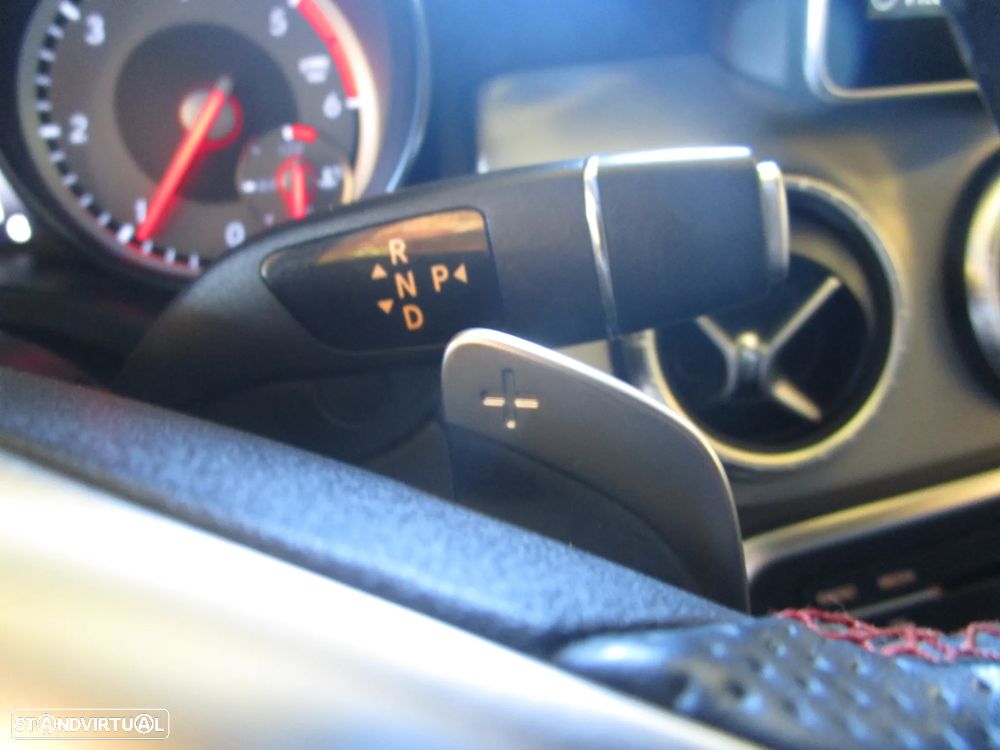 Mercedes-Benz CLA 180 CDI AMG Line Aut. - 34