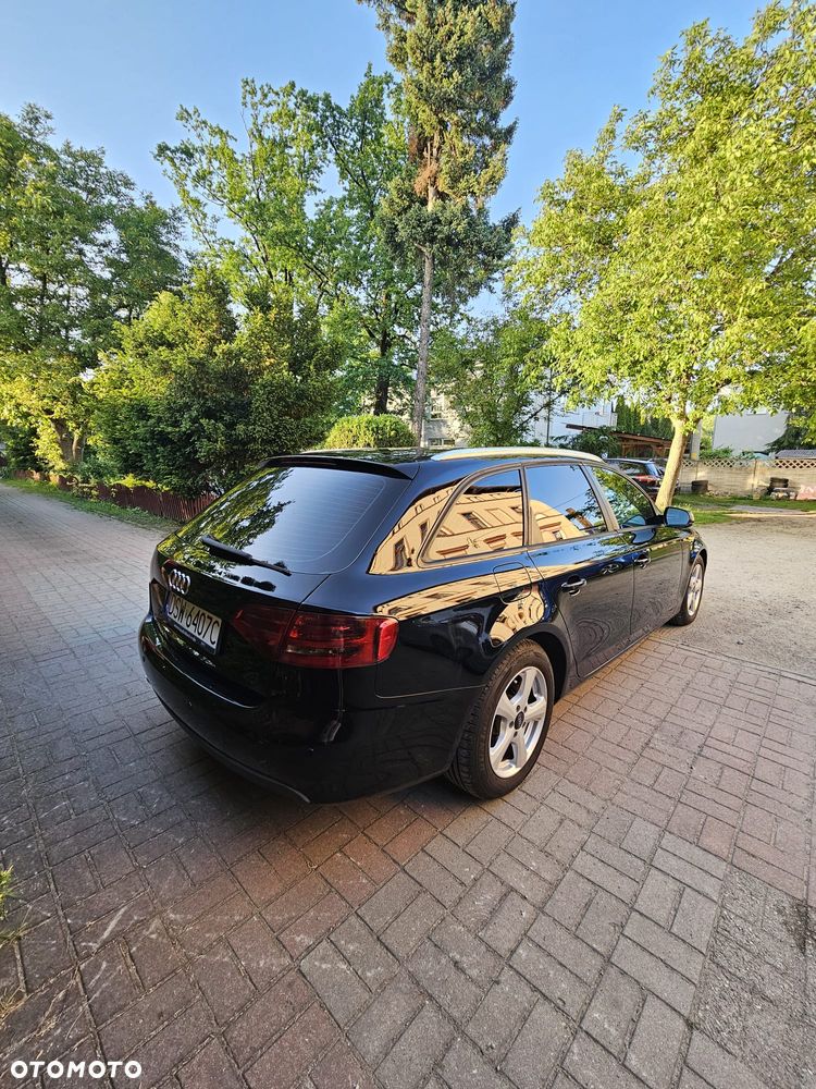 Audi A4 Avant 2.0 TDI DPF Attraction - 4
