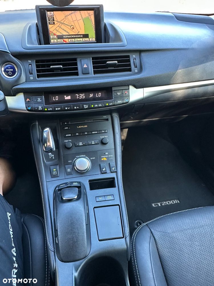 Lexus CT 200h Limited Edition - 22