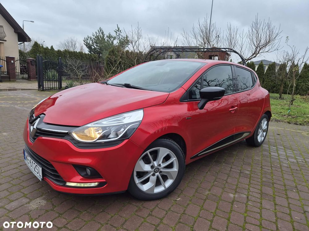 Renault Clio 1.2 16V Limited EU6 - 1