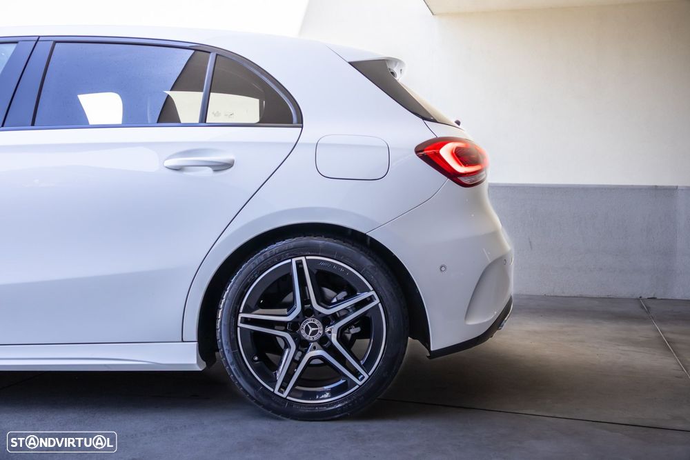 Mercedes-Benz A 180 d AMG Line - 11