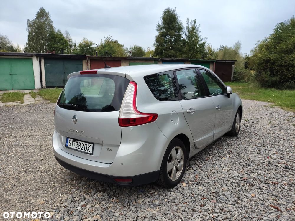Renault Scenic - 6