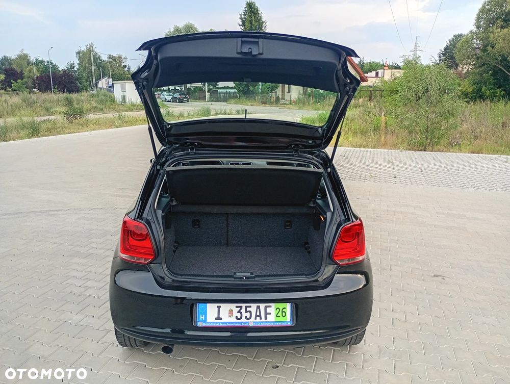 Volkswagen Polo 1.4 Comfortline - 26