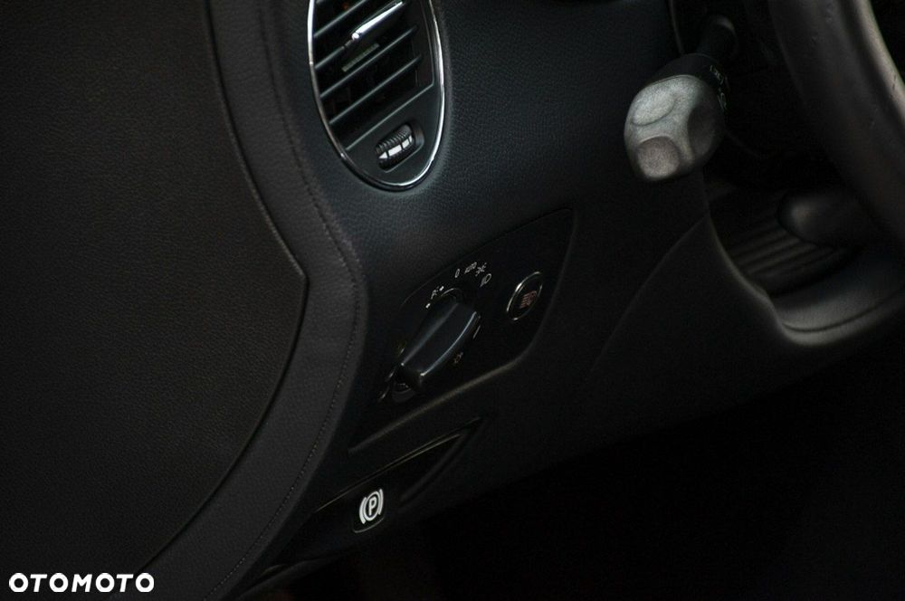Mercedes-Benz CLS 500 7G-TRONIC - 17