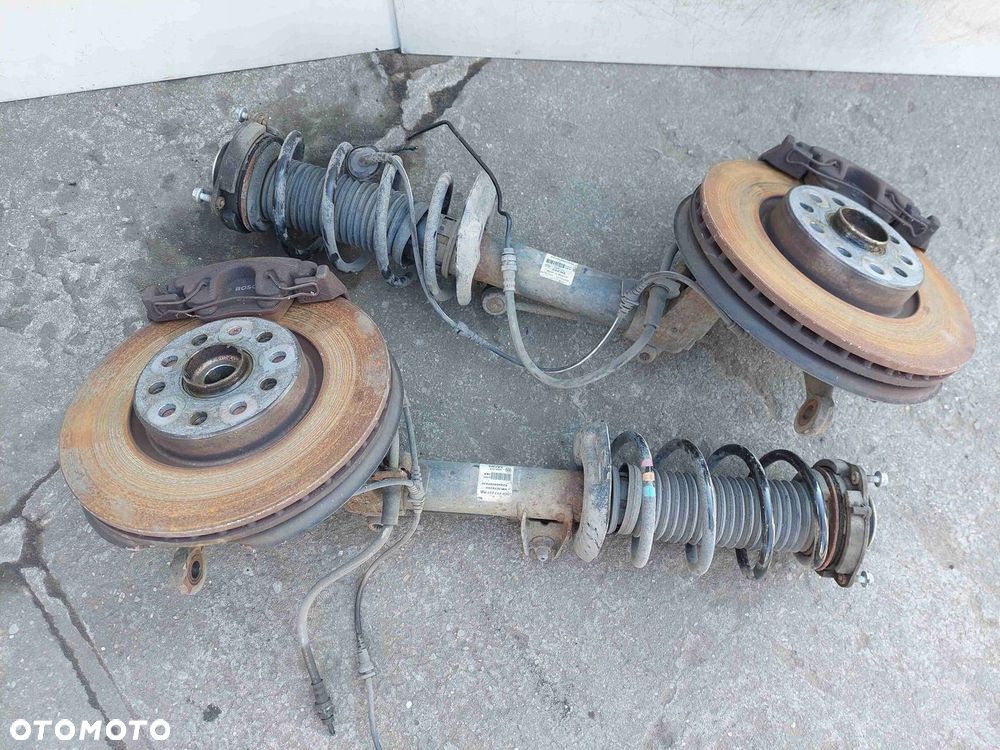 McPerson Zwrotnica Lewa Jetta VI 5C 1,4 TSI 5C0413031BB - 1