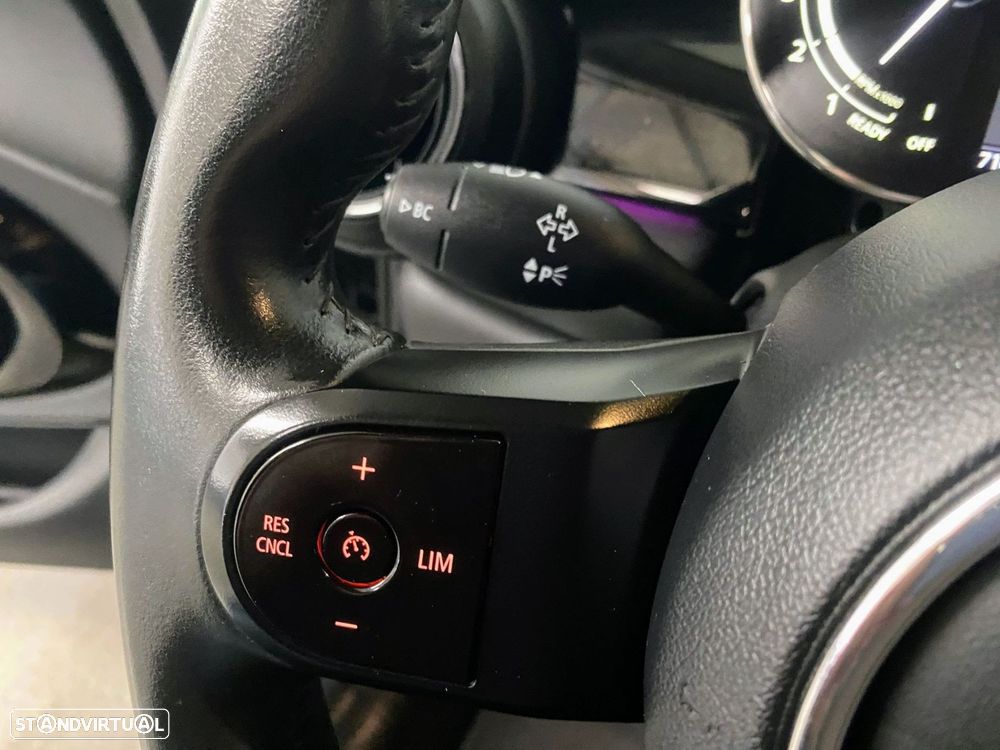 MINI 5 Portas Cooper Auto - 18