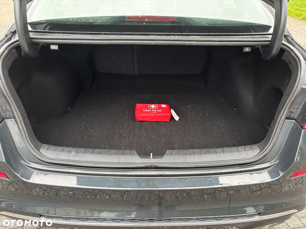 Kia Optima 1.6 T-GDI M DCT - 12