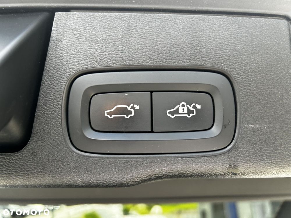 Volvo XC 60 - 31