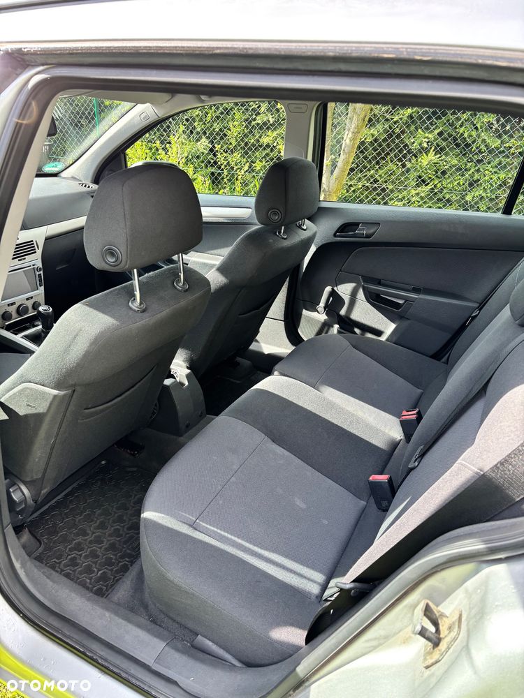 Opel Astra - 12
