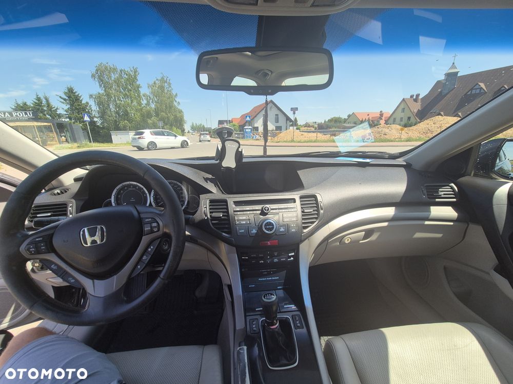 Honda Accord - 8