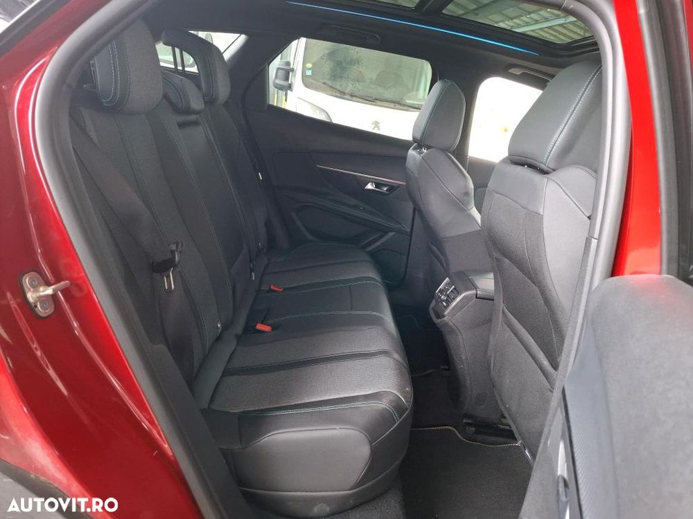 Peugeot 3008 225 e-EAT8 Allure - 6