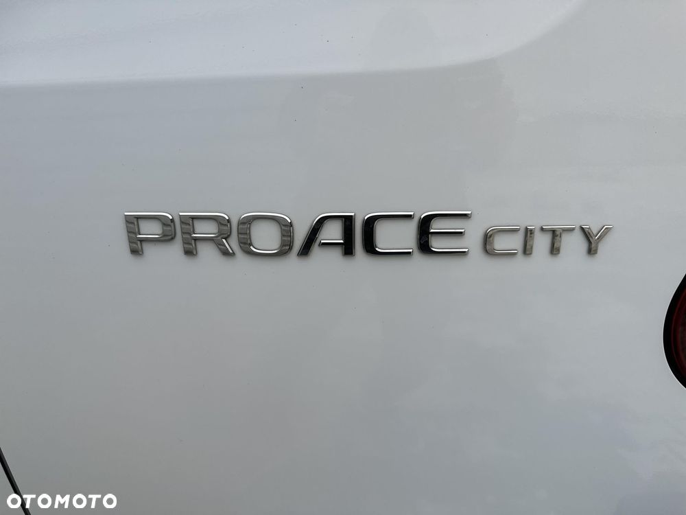 Toyota PROACE CITY - 12