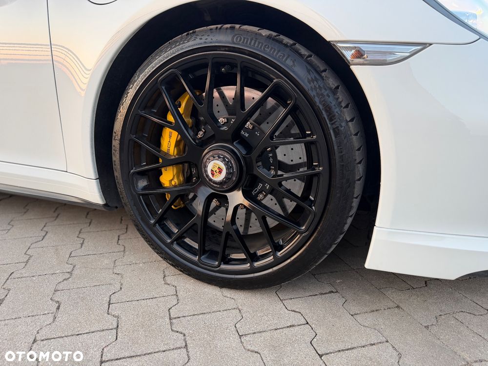 Porsche 911 - 23