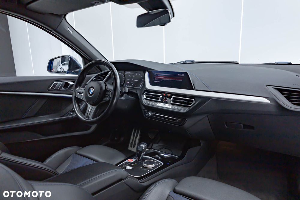 BMW Seria 1 M135i xDrive - 38