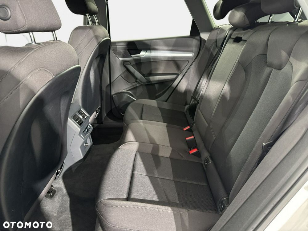 Audi Q5 35 TDI mHEV S Line S tronic - 28