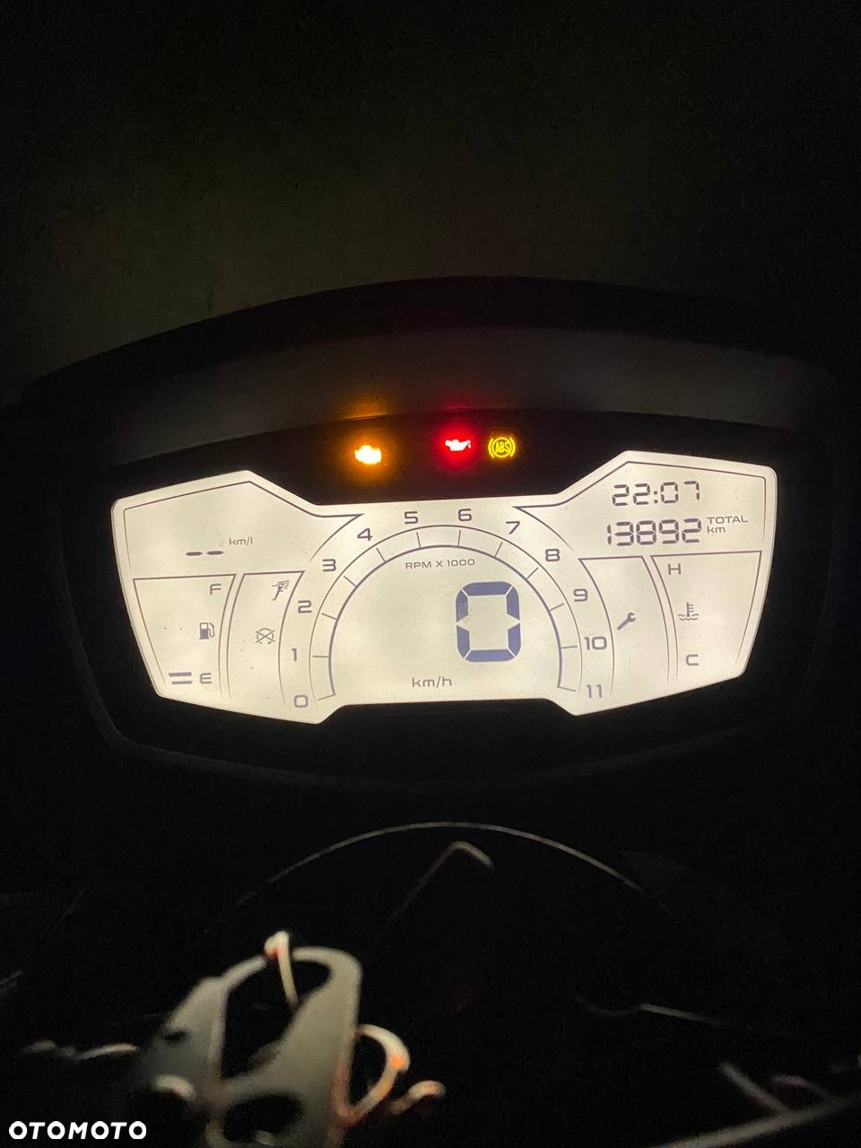 Aprilia Tuono - 7