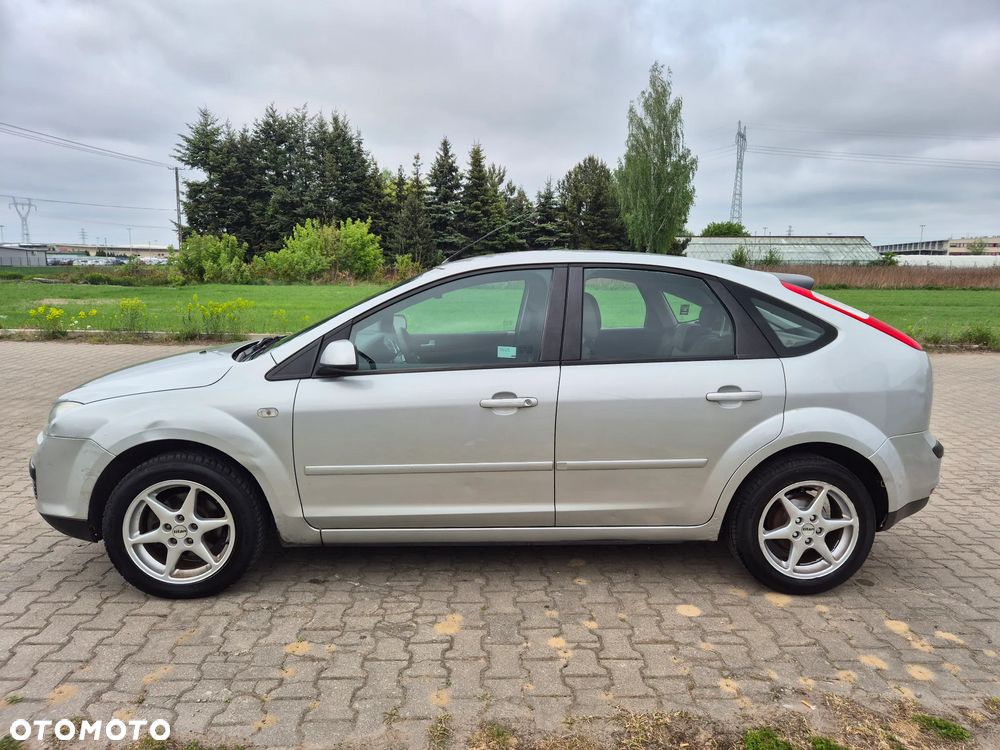 Ford Focus 1.6 TDCi Ambiente - 15
