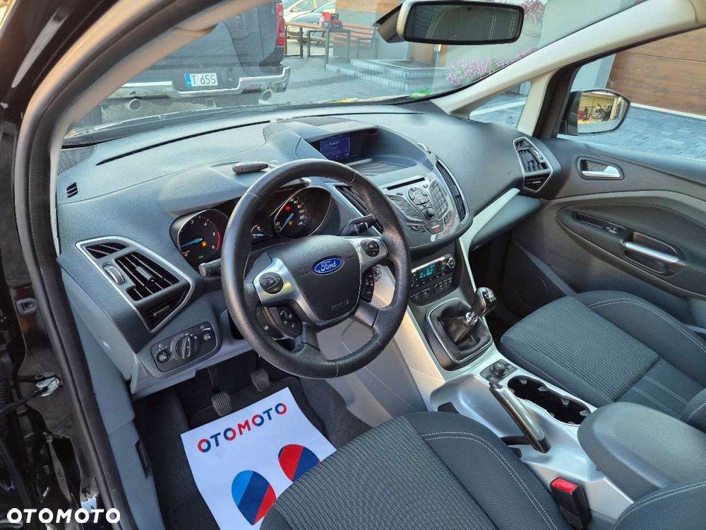 Ford Grand C-MAX - 14