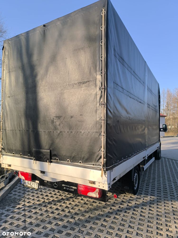 Mercedes-Benz Sprinter 319 CDI - 16