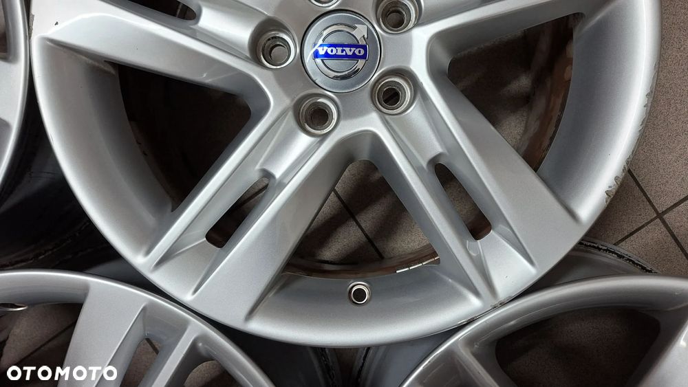 Felgi Aluminiowe 16 Volvo V60 I S60 II S80 II 5x108 ET 55 - 9
