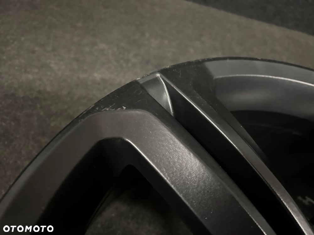 Alufelga VW Passat CC 18 cali 5x112 1szt. Czarny Mat. 1K8601025E - 4