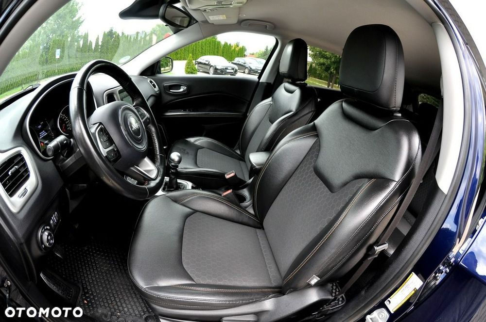 Jeep Compass 1.4 TMair Longitude FWD S&S - 19