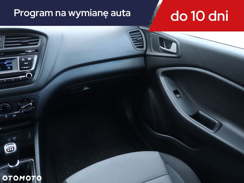 Hyundai i20 - 10