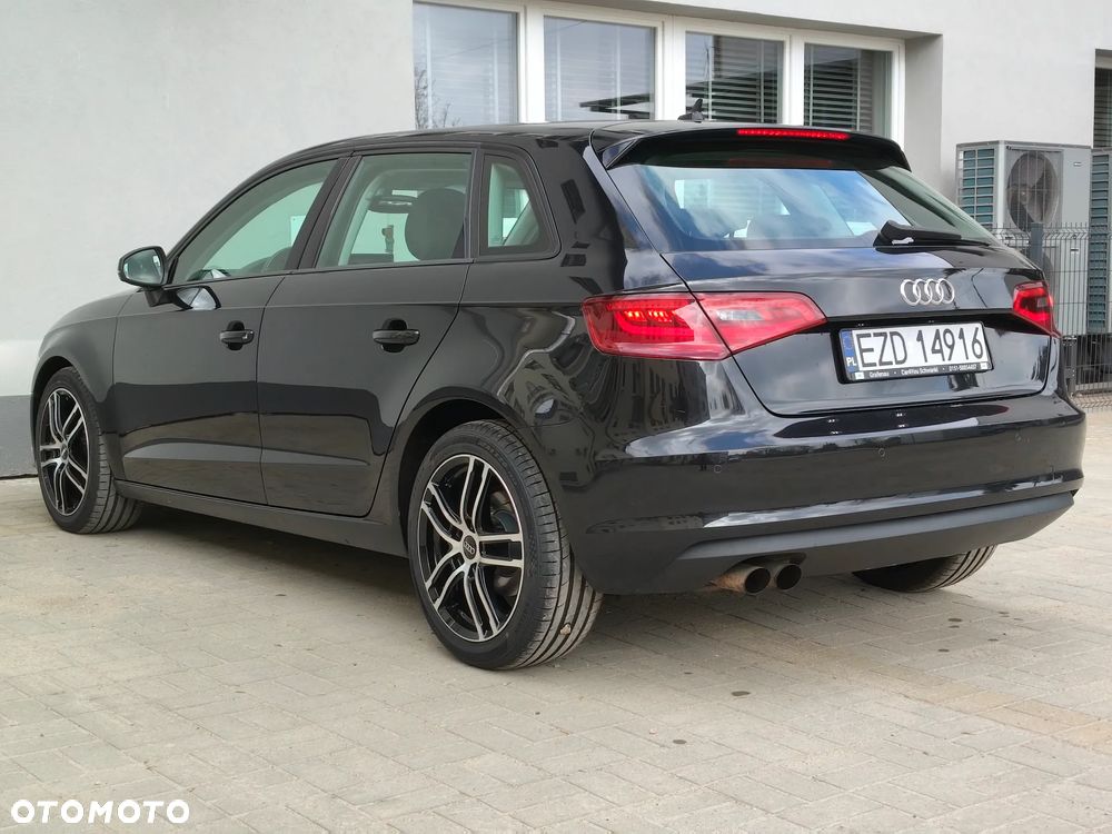 Audi A3 Sportback 1.4 TFSI S tronic Ambiente - 37