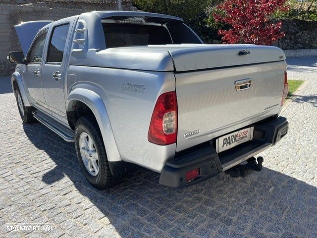 Isuzu D-Max 2.5 DTi CD 2WD LS CM - 7