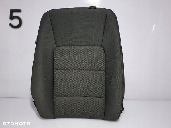 VOLKSWAGEN SPORTSVAN 15r. OPARCIE FOTEL PRAWY PASAŻER MATERIAŁ Z GRZANIEM
