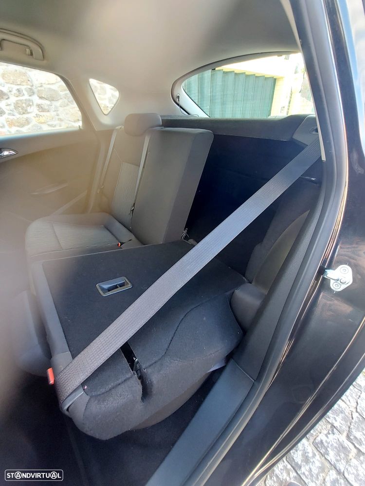 Opel Astra 1.7 CDTI DPF ecoFLEX S&S Sport - 40