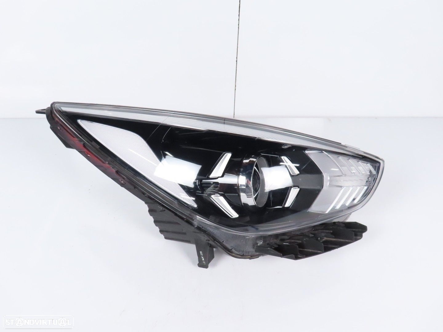 Farol Direito Usado / Original KIA NIRO 92102G5500 - 1