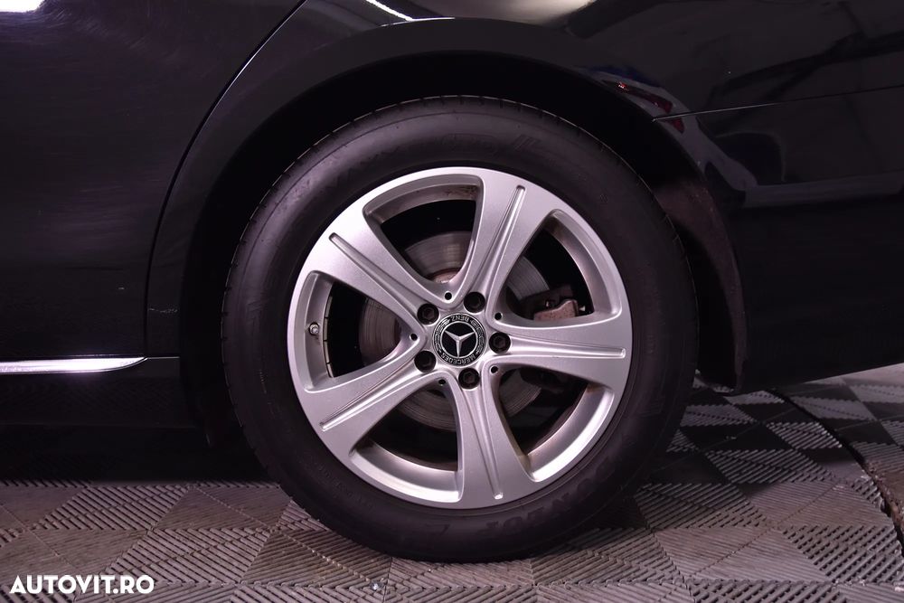 Mercedes-Benz E 250 - 13