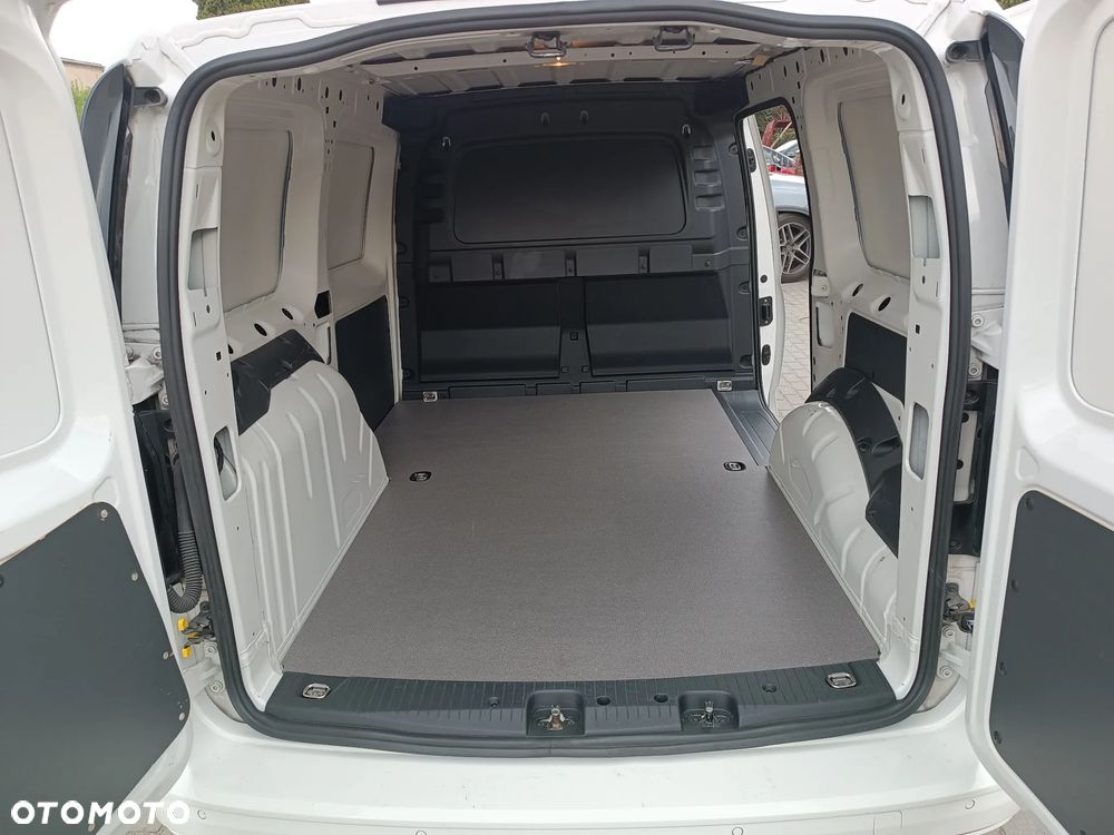 Volkswagen Caddy MAXI - 11
