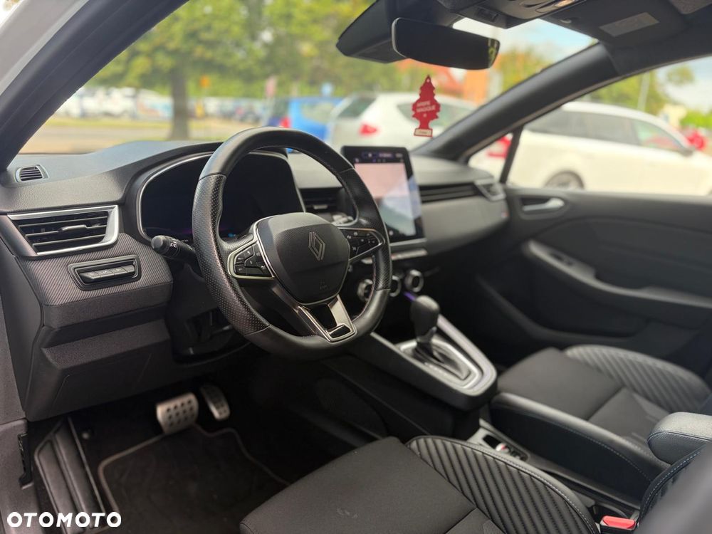 Renault Clio - 17