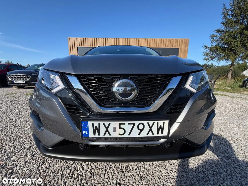 Nissan Qashqai 1.3 DIG-T N-Connecta EU6d - 19