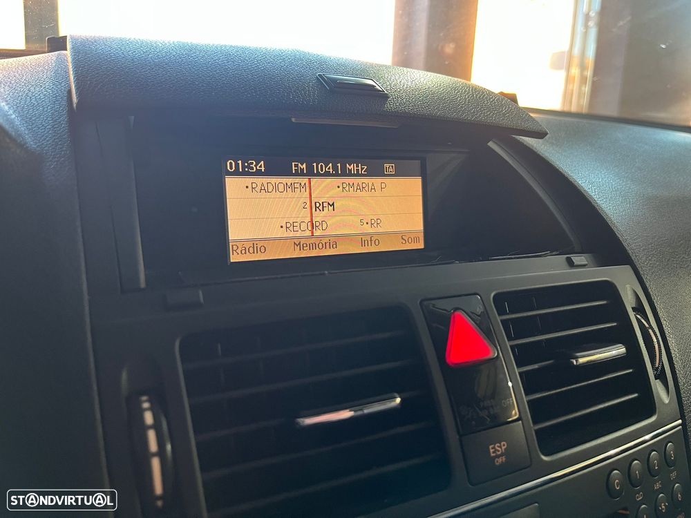 Mercedes-Benz C 220 Station CDI DPF Auto Avantgarde - 22