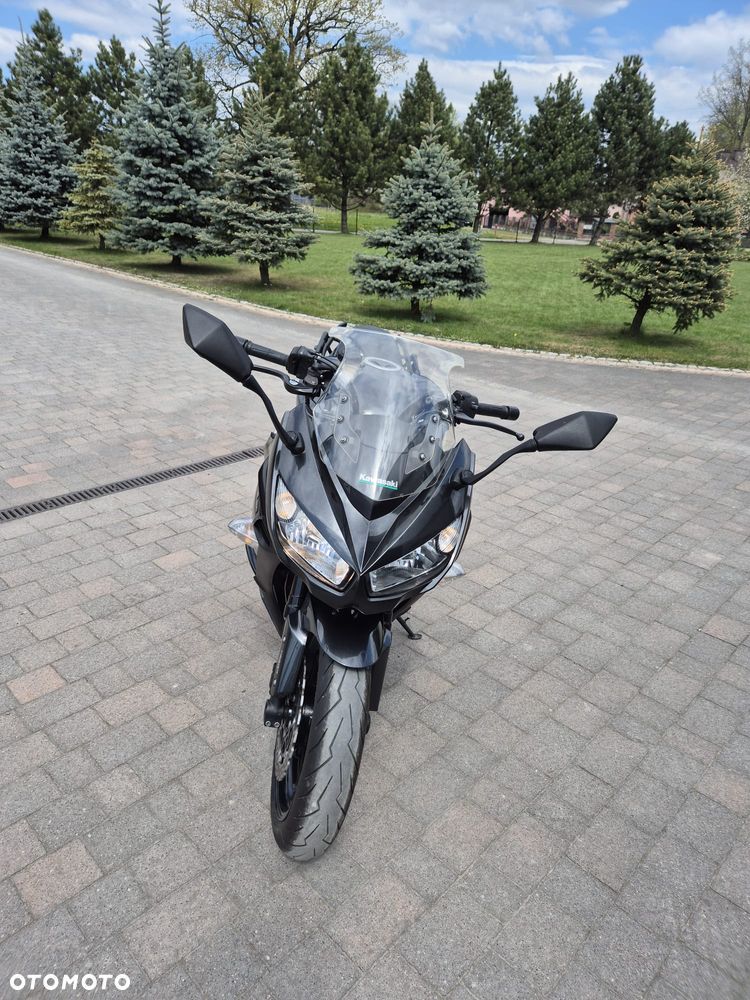 Kawasaki Ninja 1000 SX - 10