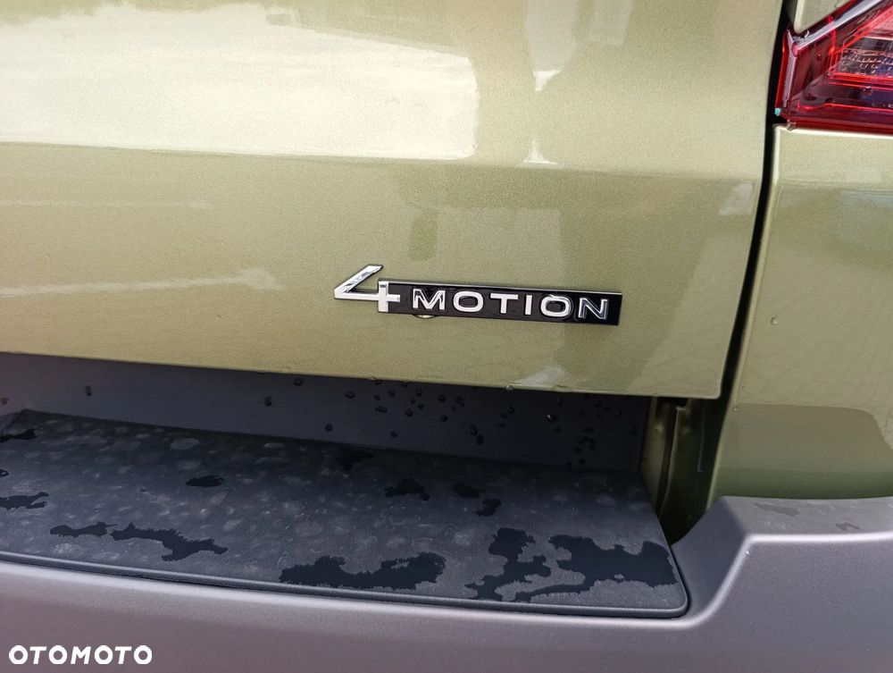 Volkswagen Amarok - 21