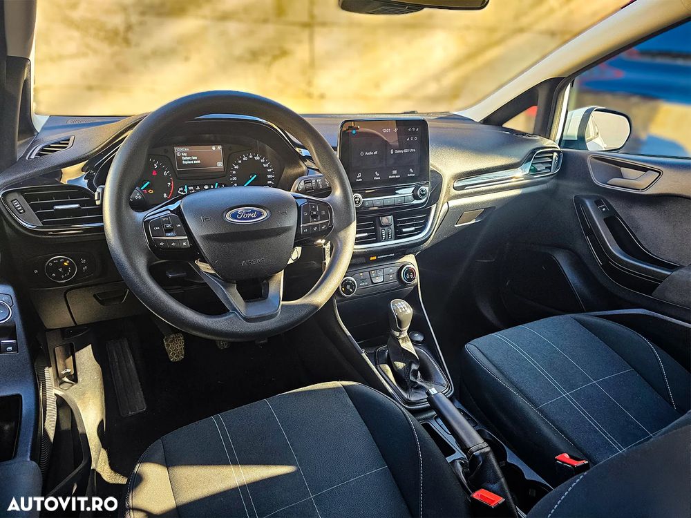 Ford Fiesta 1.1 Trend Connected - 8