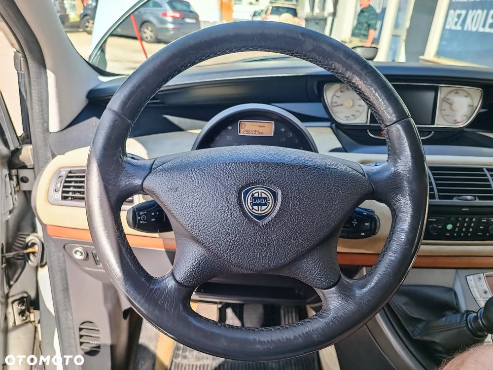 Lancia Phedra 2.0 Multijet 16v DPF Executive - 14