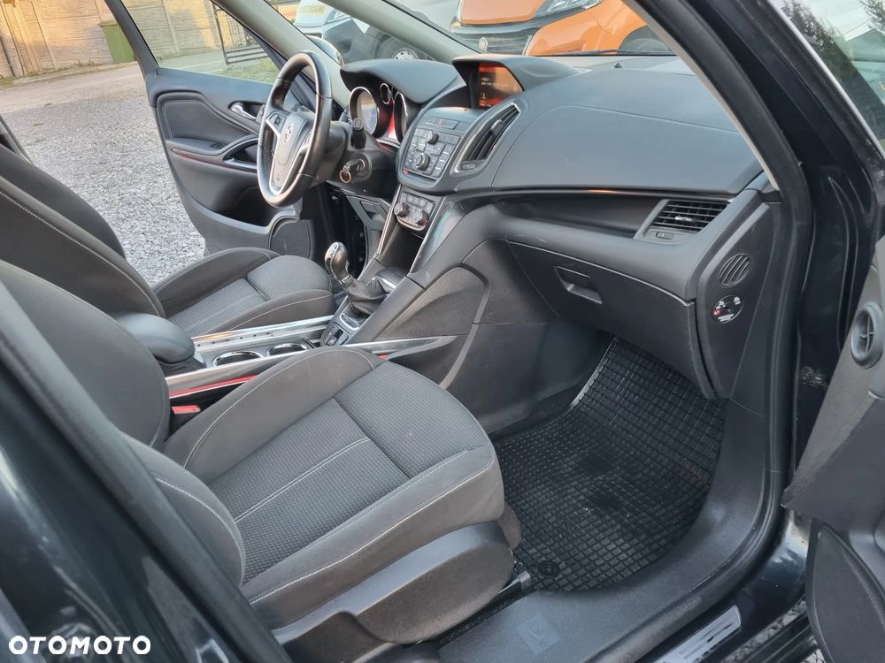 Opel Zafira Tourer 1.4 Turbo Innovation - 12