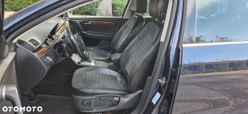 Volkswagen Passat 2.0 TDI DPF Highline DSG - 24