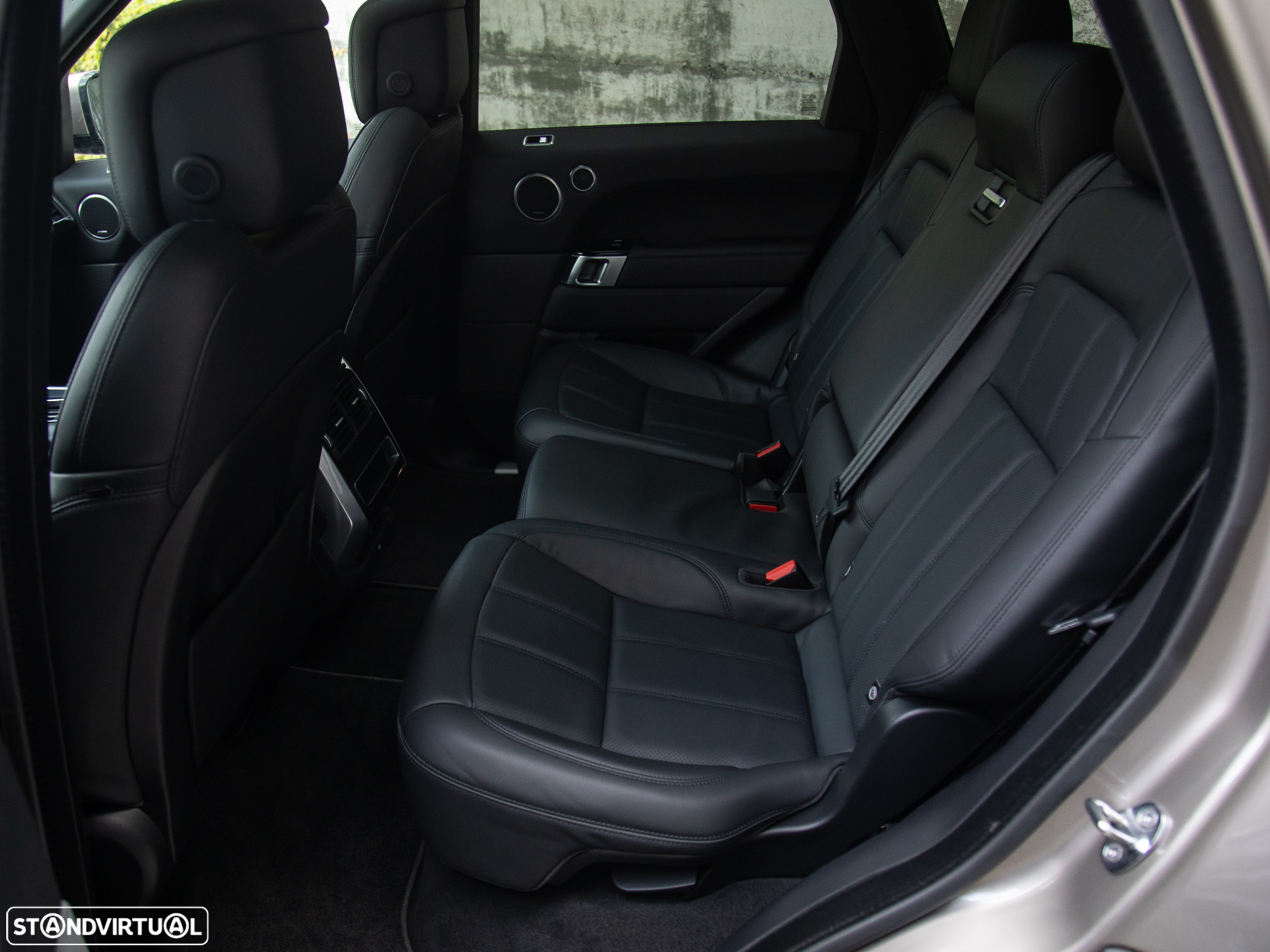 Land Rover Range Rover Sport P440e Hybrid Dynamic HSE - 21
