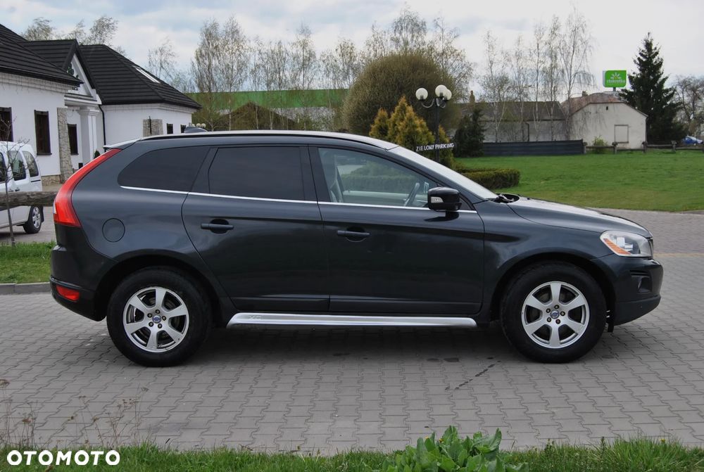 Volvo XC 60 D5 AWD Momentum - 15