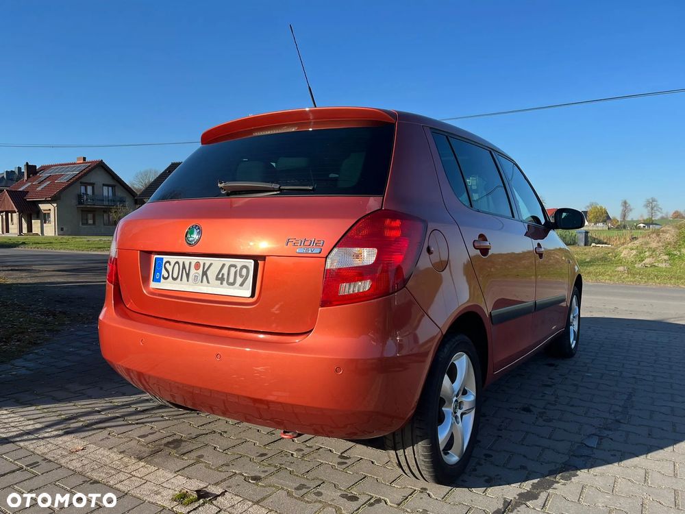Skoda Fabia 1.4 16V Active Plus - 2