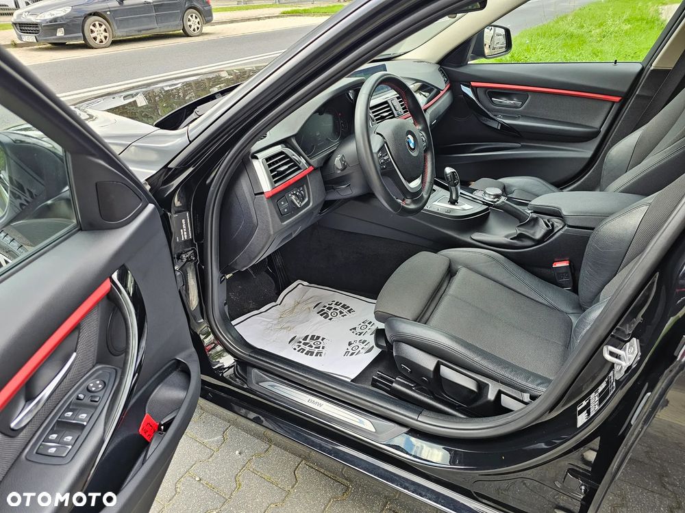 BMW Seria 3 318d Sport Line - 15