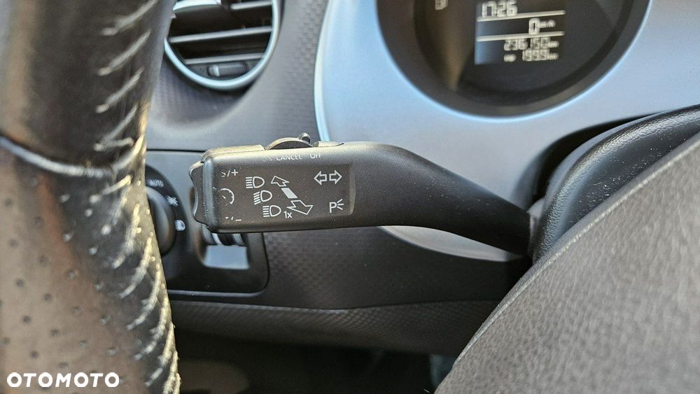 Seat Altea XL 1.6 TDI DPF CR Ecomotive Reference - 27