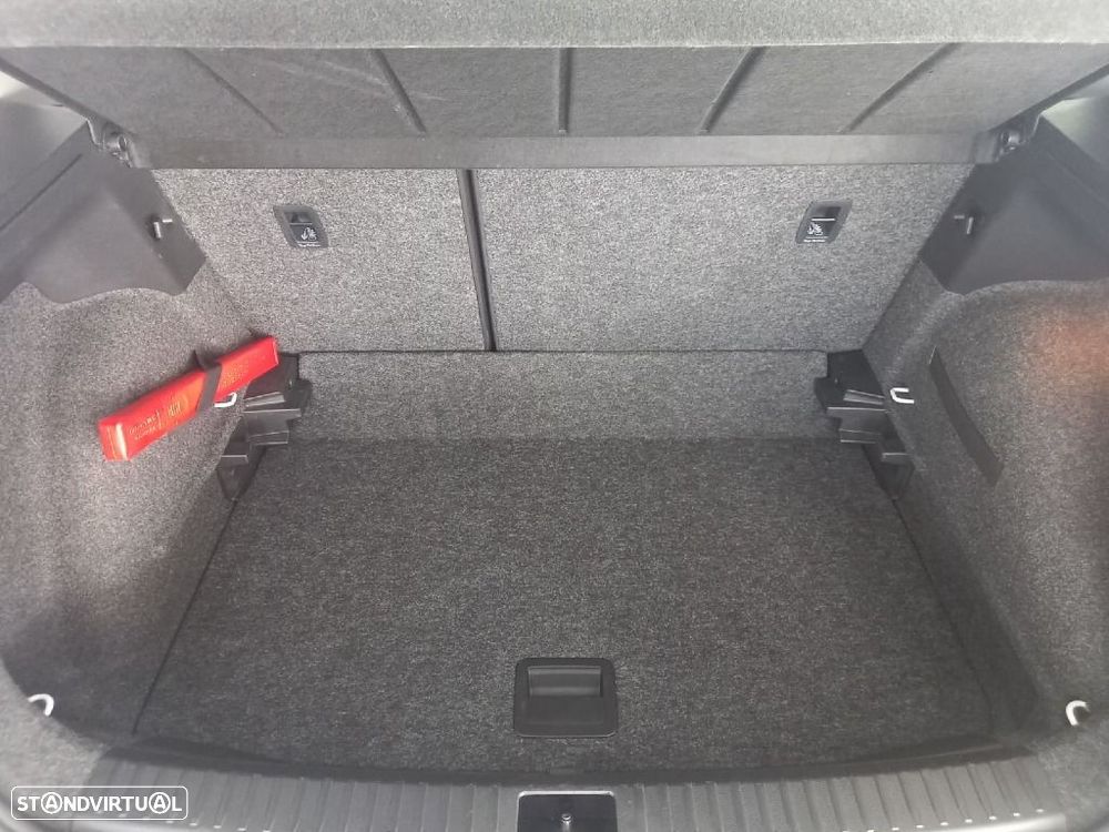 SEAT Arona 1.0 TSI Style DSG - 24