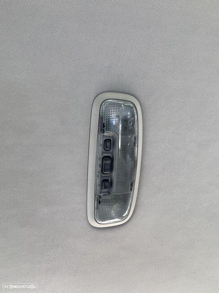 Ford Mondeo 1.8 TDCi Titanium - 31